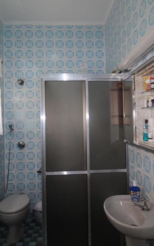 Casa à venda com 500m², 3 quartos e 7 vagasBanheiro 2 social