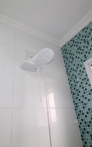 Casa à venda com 240m², 4 quartos e 3 vagasBanheiro 3 social
