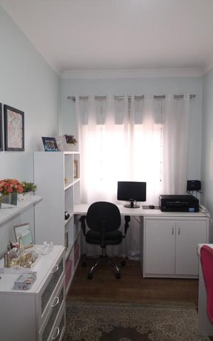 Casa à venda com 240m², 4 quartos e 3 vagasQuarto 1 home office