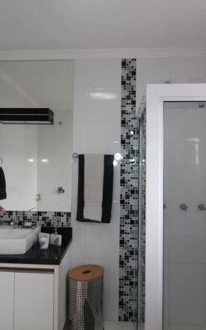 Casa à venda com 240m², 4 quartos e 3 vagasBanheiro 2 suite