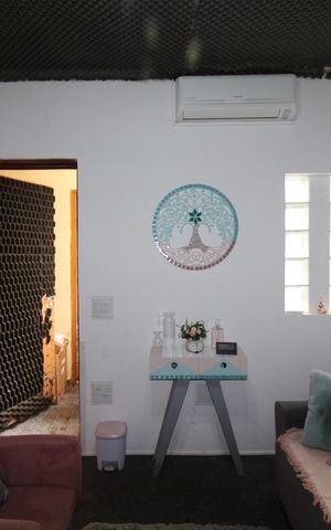 Casa à venda com 240m², 4 quartos e 3 vagasStudio 