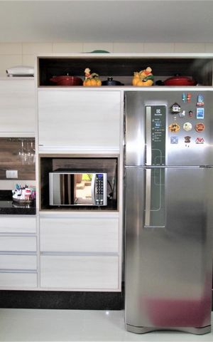 Casa à venda com 240m², 4 quartos e 3 vagasCozinha