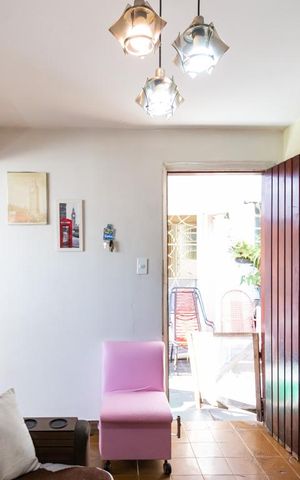 Casa à venda com 400m², 8 quartos e 4 vagas Casa à venda com 400m², 8 quartos e 4 vagasSala Casa 3