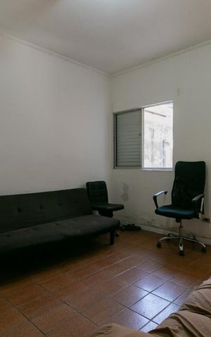 Casa à venda com 80m², 2 quartos e sem vagaSala