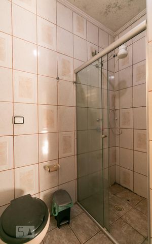 Casa à venda com 80m², 2 quartos e sem vagaBanheiro