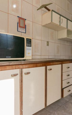 Casa à venda com 80m², 2 quartos e sem vagaCozinha - Armários