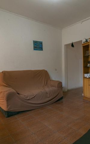 Casa à venda com 80m², 2 quartos e sem vagaSala