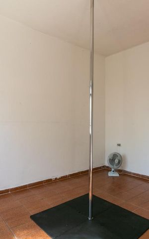 Casa à venda com 80m², 2 quartos e sem vagaQuarto 2