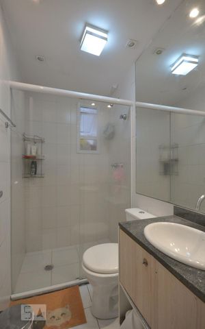 Apartamento à venda com 67m², 3 quartos e 1 vaga Apartamento à venda com 67m², 3 quartos e 1 vagaBanheiro Social