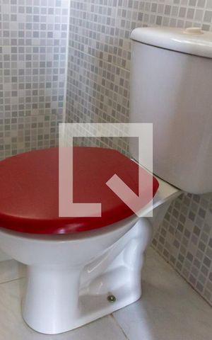 Apartamento à venda com 50m², 2 quartos e 1 vaga Apartamento à venda com 50m², 2 quartos e 1 vagaBanheiro