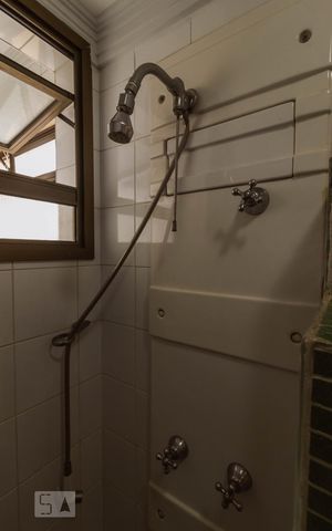 Apartamento à venda com 281m², 4 quartos e 2 vagas Apartamento à venda com 281m², 4 quartos e 2 vagasBanheiro