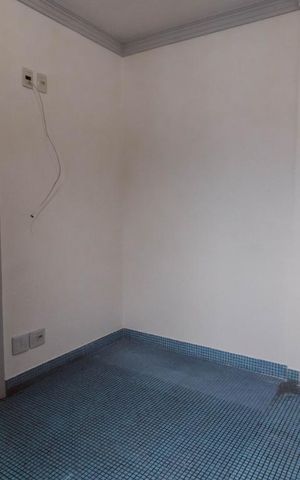 Apartamento à venda com 281m², 4 quartos e 2 vagas Apartamento à venda com 281m², 4 quartos e 2 vagasQuarto Suíte 1