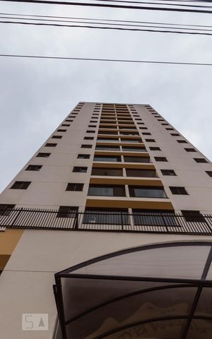 Apartamento à venda com 281m², 4 quartos e 2 vagas Apartamento à venda com 281m², 4 quartos e 2 vagasFachada