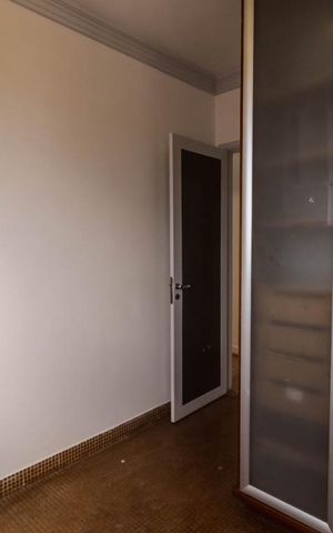 Apartamento à venda com 281m², 4 quartos e 2 vagas Apartamento à venda com 281m², 4 quartos e 2 vagasQuarto 1