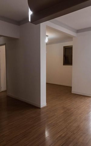Apartamento à venda com 281m², 4 quartos e 2 vagas Apartamento à venda com 281m², 4 quartos e 2 vagasSala