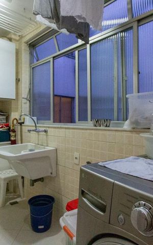 Apartamento à venda com 170m², 4 quartos e 2 vagas Apartamento à venda com 170m², 4 quartos e 2 vagasÁrea de Serviço