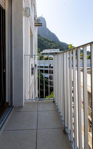 Apartamento à venda com 74m², 2 quartos e 1 vaga Apartamento à venda com 74m², 2 quartos e 1 vagaVaranda da Sala