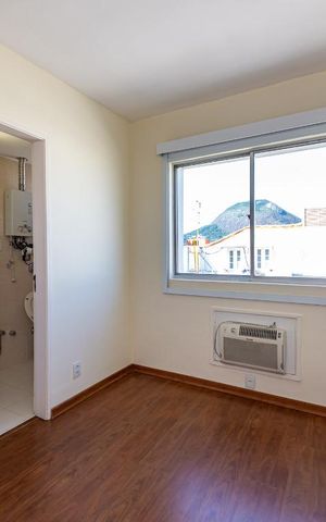 Apartamento à venda com 74m², 2 quartos e 1 vaga Apartamento à venda com 74m², 2 quartos e 1 vagaSuíte