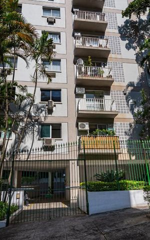 Apartamento à venda com 74m², 2 quartos e 1 vaga Apartamento à venda com 74m², 2 quartos e 1 vagaFachada