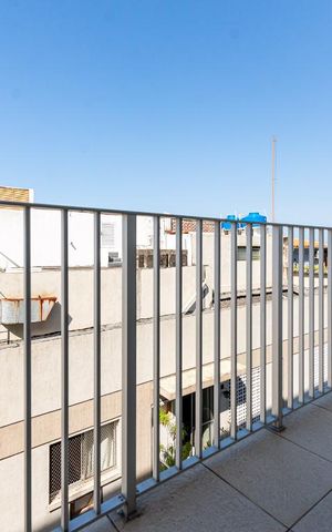 Apartamento à venda com 74m², 2 quartos e 1 vaga Apartamento à venda com 74m², 2 quartos e 1 vagaVaranda da Sala