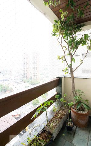 Apartamento à venda com 100m², 3 quartos e 1 vaga Apartamento à venda com 100m², 3 quartos e 1 vagaSacada da Sala