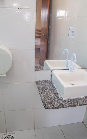 Studio para alugar com 27m², 1 quarto e sem vaga Studio para alugar com 27m², 1 quarto e sem vagaBanheiro