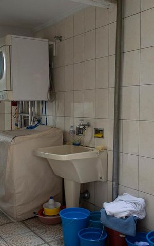 Casa à venda com 161m², 7 quartos e 2 vagasÁREA DE SERVIÇO