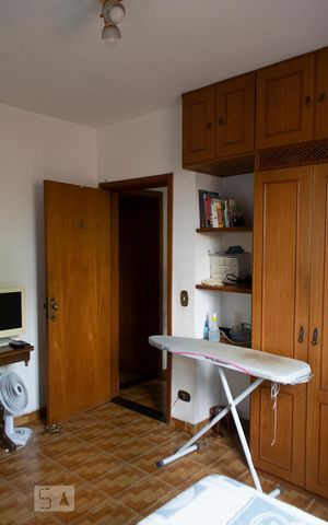 Casa à venda com 161m², 7 quartos e 2 vagasQUARTO 6
