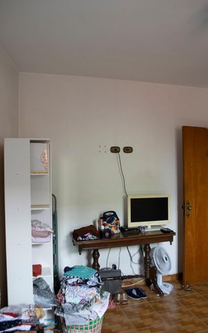 Casa à venda com 161m², 7 quartos e 2 vagasQUARTO 6