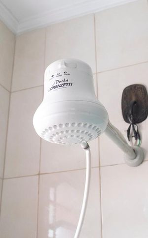 Casa à venda com 161m², 7 quartos e 2 vagasBANHEIRO SUÍTE QUARTO 4