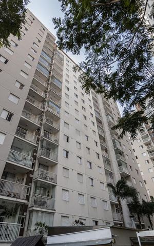 Apartamento à venda com 50m², 2 quartos e 1 vaga Apartamento à venda com 50m², 2 quartos e 1 vagaFachada