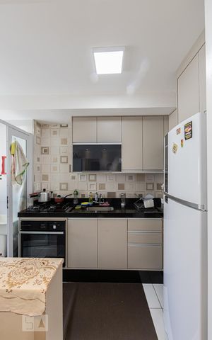 Apartamento à venda com 50m², 2 quartos e 1 vaga Apartamento à venda com 50m², 2 quartos e 1 vagaCozinha