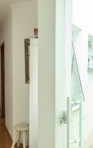 Casa à venda com 197m², 3 quartos e 2 vagas Casa à venda com 197m², 3 quartos e 2 vagasJardim de Inverno