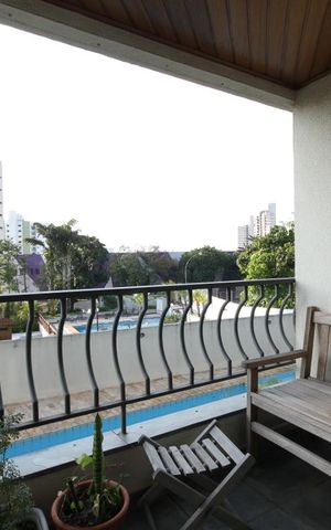 Apartamento à venda com 87m², 3 quartos e 2 vagasVaranda
