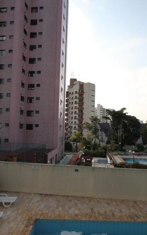Apartamento à venda com 87m², 3 quartos e 2 vagasVista