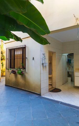 Casa para alugar com 198m², 3 quartos e 2 vagasQuintal dos fundos