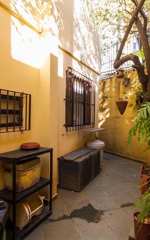 Casa para alugar com 198m², 3 quartos e 2 vagasQuintal dos fundos