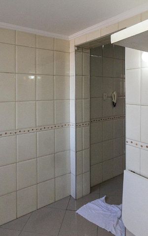 Casa à venda com 246m², 2 quartos e 2 vagasÁrea de Serviço