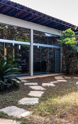 Casa à venda com 375m², 4 quartos e 4 vagasJardim