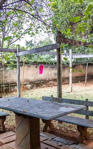 Casa à venda com 375m², 4 quartos e 4 vagasQuintal