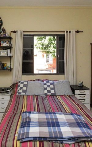 Casa à venda com 275m², 4 quartos e 8 vagas Casa à venda com 275m², 4 quartos e 8 vagasQuarto 02