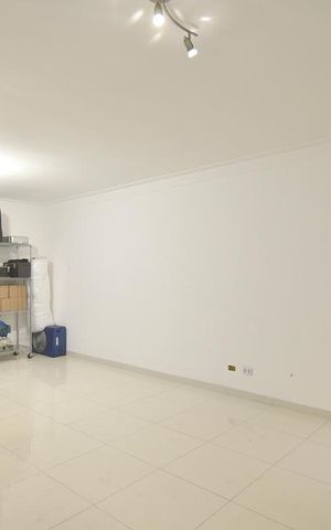 Casa para alugar com 417m², 6 quartos e 3 vagasSala 1- piso inferior - parte posterior