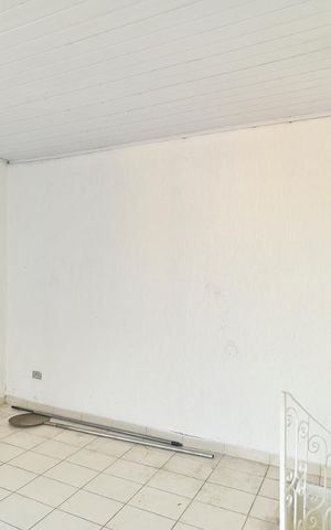 Casa para alugar com 417m², 6 quartos e 3 vagasEdícula - quarto ou sala - piso superior