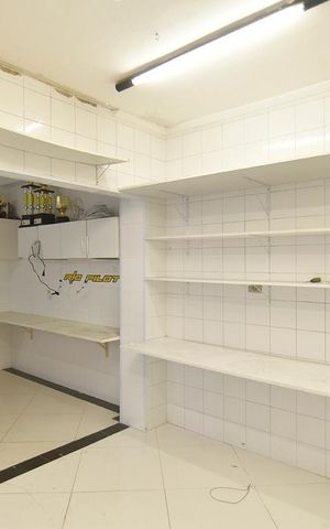 Casa para alugar com 417m², 6 quartos e 3 vagasEdícula - cozinha ou deposito - piso inferior