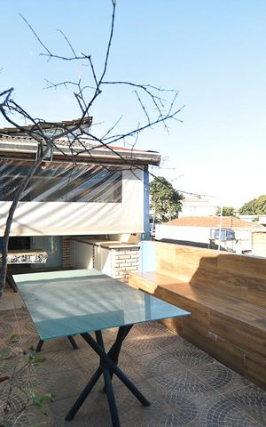 Casa para alugar com 417m², 6 quartos e 3 vagasTerraço - espaço gourmet - piso superior entre casa e edícula