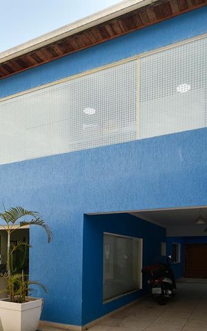 Casa para alugar com 417m², 6 quartos e 3 vagasFachada frontal