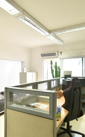 Casa para alugar com 417m², 6 quartos e 3 vagasSala - parte frontal - piso inferior
