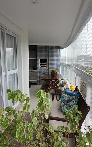 Apartamento à venda com 150m², 3 quartos e 3 vagasVaranda gourmet