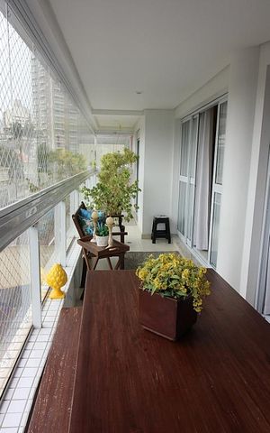 Apartamento à venda com 150m², 3 quartos e 3 vagasVaranda gourmet