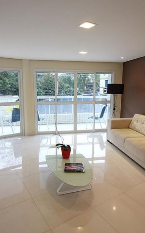 Apartamento à venda com 150m², 3 quartos e 3 vagasHall